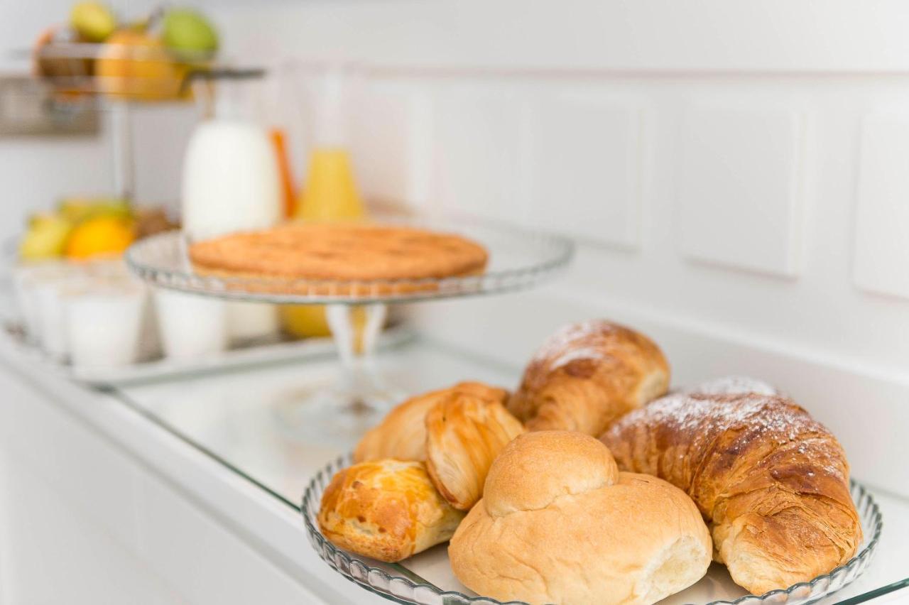 Domusvelata Bed & Breakfast Naples Luaran gambar